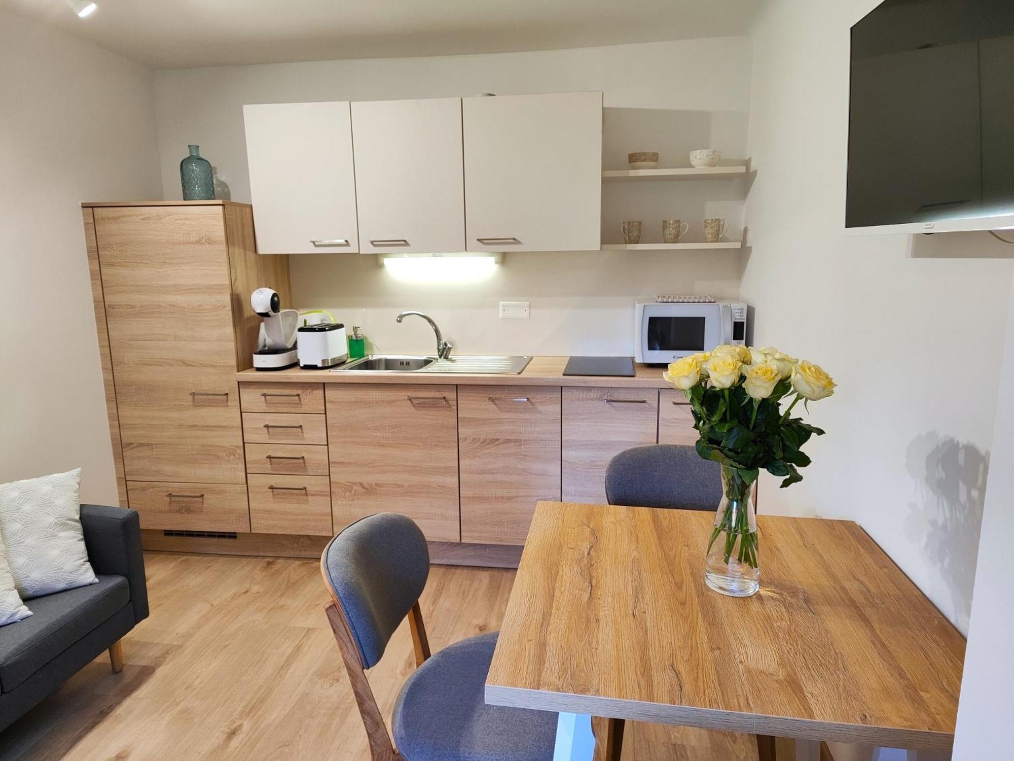 Sweet Stay Roznik Apartment Ljubljana Eksteriør bilde